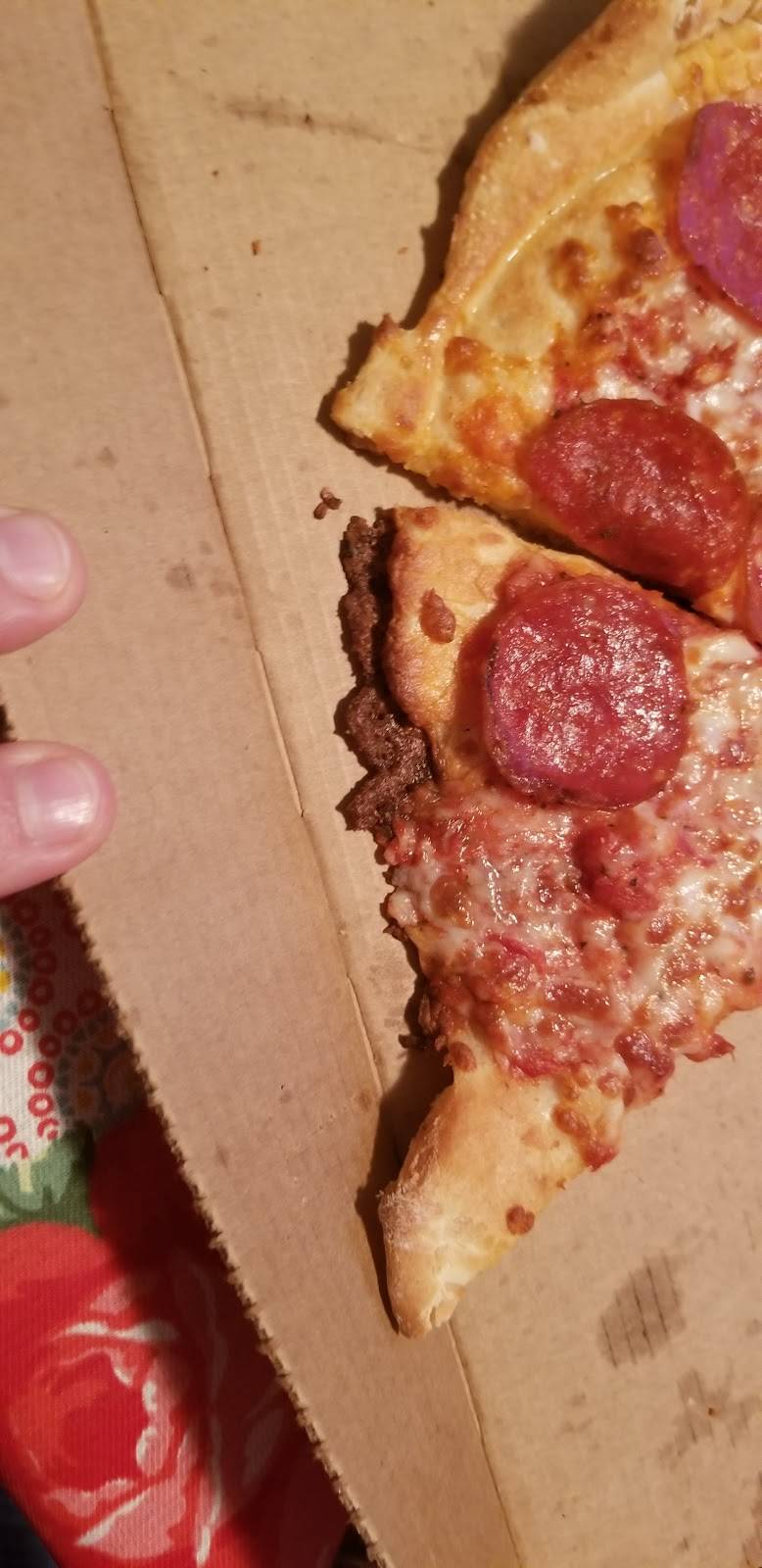 Little Caesars Pizza | meal takeaway | 6248 McCart Ave, Fort Worth, TX 76133, USA | 8174232800 OR +1 817-423-2800