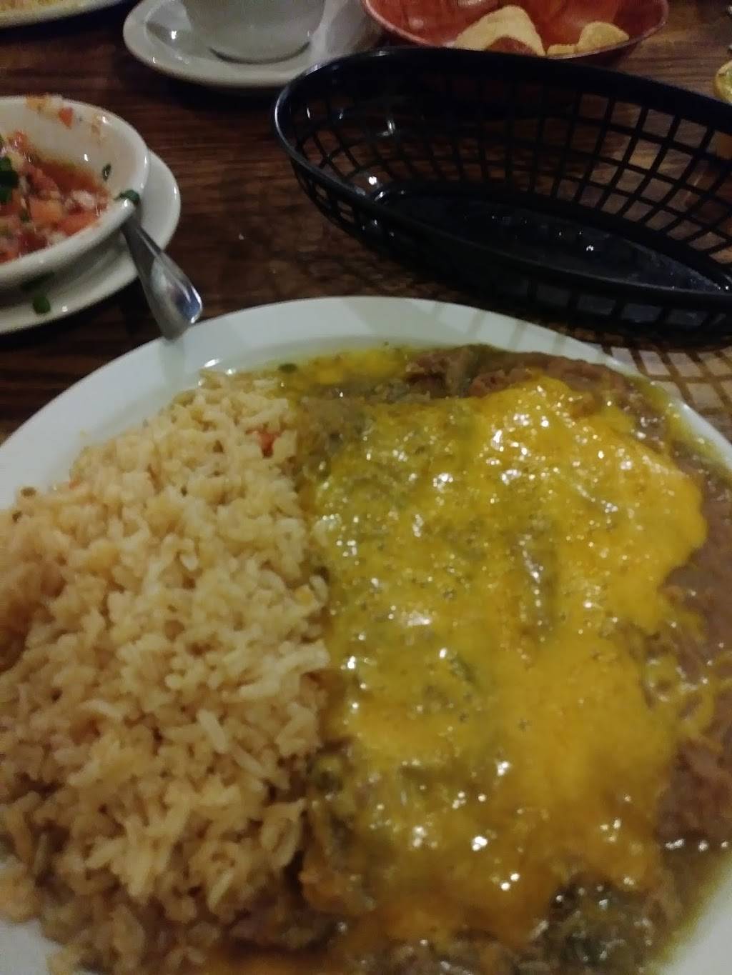 El Sombrero | restaurant | 2731 M St, Bakersfield, CA 93301, USA | 6613271075 OR +1 661-327-1075