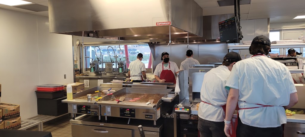 P. Terrys Burger Stand | restaurant | 22607 U.S. Hwy 281 N, San Antonio, TX 78258, USA | 2102908106 OR +1 210-290-8106