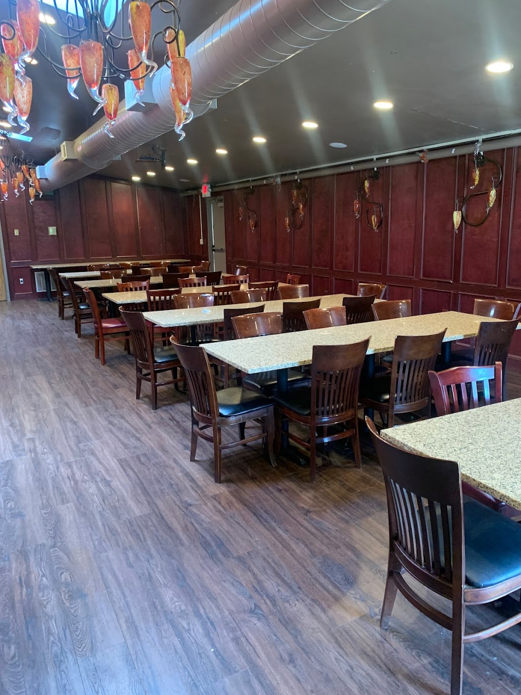 Bleachers Sports Bar and Grill | restaurant | 4317 Linden Ave, Dayton, OH 45432, USA | 9379381343 OR +1 937-938-1343