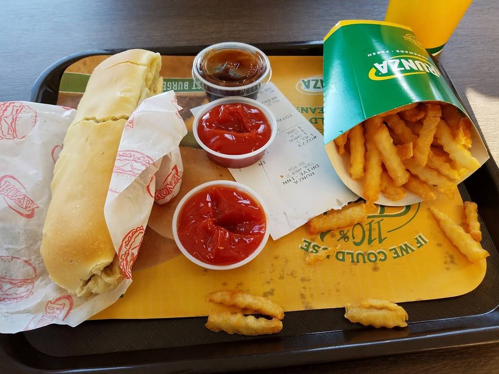 Runza Restaurant | restaurant | 13236 Arbor Plaza, Omaha, NE 68144, USA | 4023309724 OR +1 402-330-9724