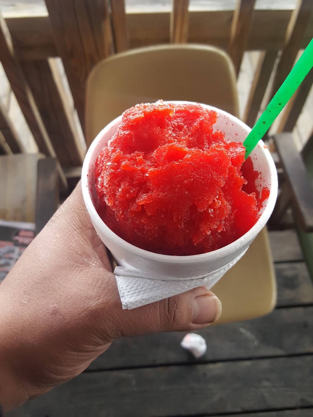 Reds Snow Wagon & More | restaurant | 1309 Almeda Genoa Rd, Houston, TX 77047, USA | 7134330164 OR +1 713-433-0164