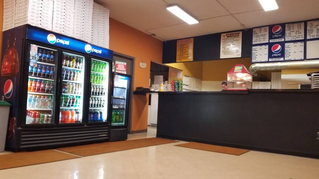 Pizza Classic | restaurant | 180 Genesee St, Utica, NY 13502, USA | 3157353000 OR +1 315-735-3000