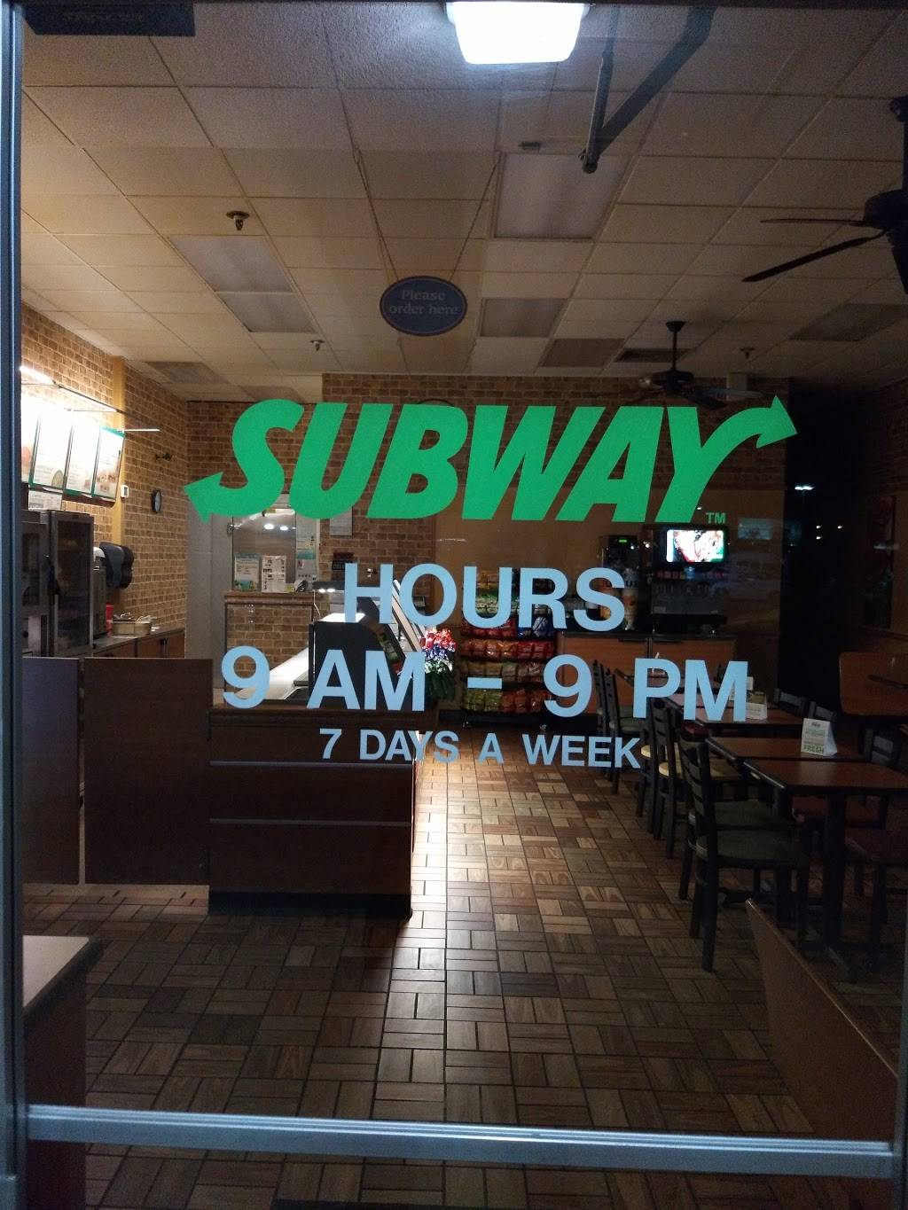 Subway | restaurant | 623 NW 7th St, Moore, OK 73160, USA | 4057991626 OR +1 405-799-1626