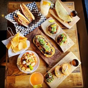 San Agus Cocina Urbana & Cocktails | restaurant | 115 Hamilton Ave, Palo Alto, CA 94301, USA | 6508471334 OR +1 650-847-1334