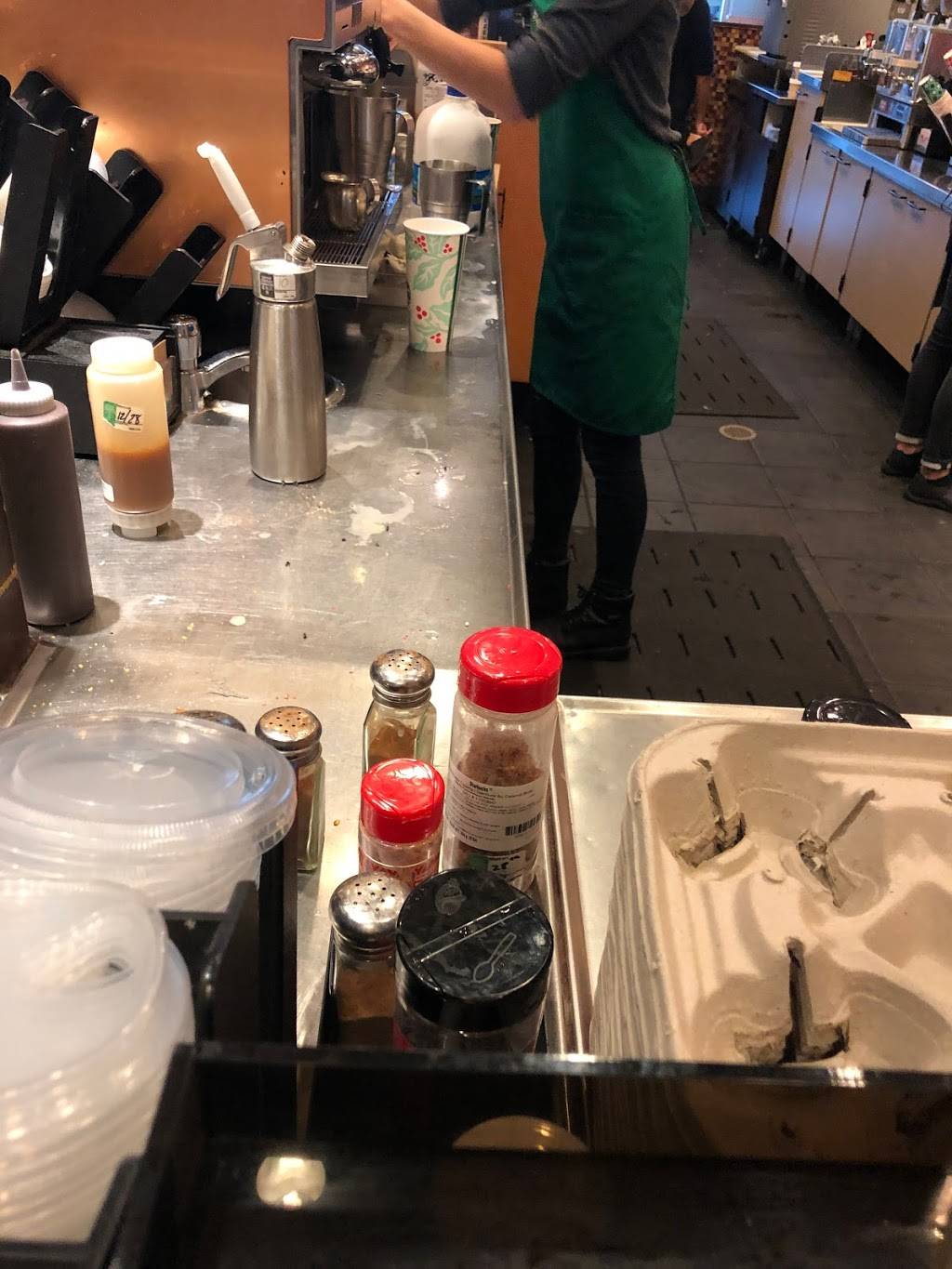 Starbucks | cafe | 41226 US Hwy 19 N, Tarpon Springs, FL 34689, USA | 7279342000 OR +1 727-934-2000