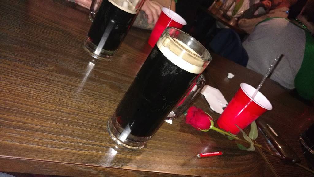 Binks Trapper Joes | restaurant | 3386 Saginaw St, Burton, MI 48529, USA | 8107424271 OR +1 810-742-4271