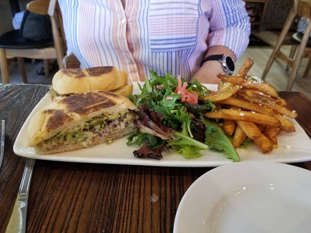 Cascabel | restaurant | 909 Village Ct, Santa Rosa, CA 95405, USA | 7075219444 OR +1 707-521-9444