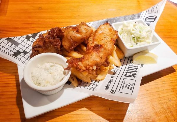 Crabbys Bar & Grill | restaurant | 380 N Main St, Prineville, OR 97754, USA | 5415542998 OR +1 541-554-2998