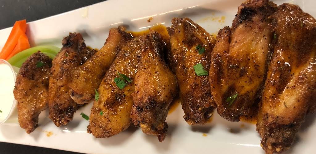 Canton Junction Sports Pub | restaurant | 399 Neponset St, Canton, MA 02021, USA | 7818287878 OR +1 781-828-7878