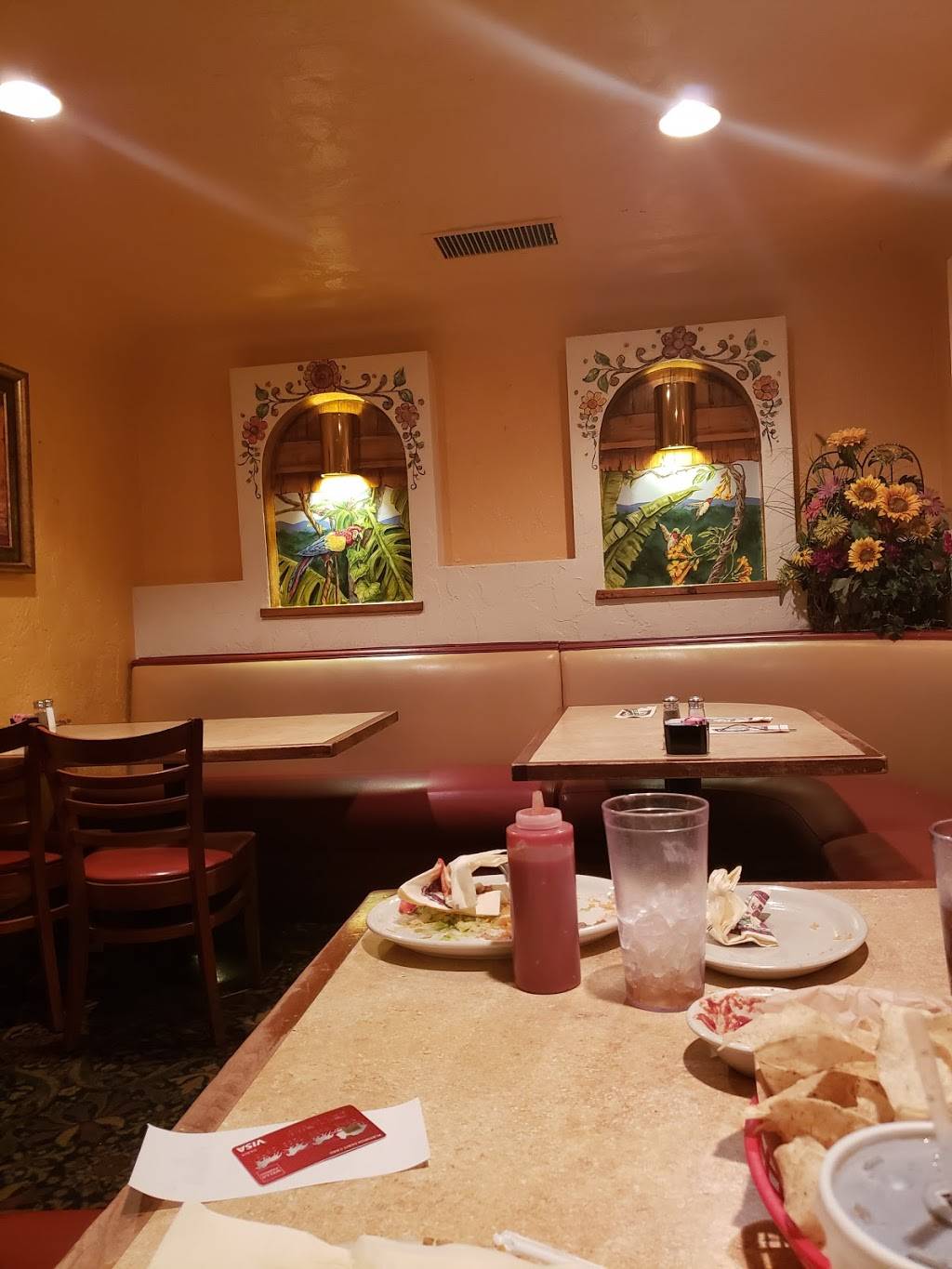 Ponchos Mexican Food and Cantina | restaurant | 7202 S Central Ave, Phoenix, AZ 85042, USA | 6022762437 OR +1 602-276-2437
