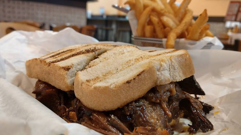 Yummy Burgers & BBQ | restaurant | 8300 Preston Rd Suit 120, Plano, TX 75024, USA | 4694809262 OR +1 469-480-9262