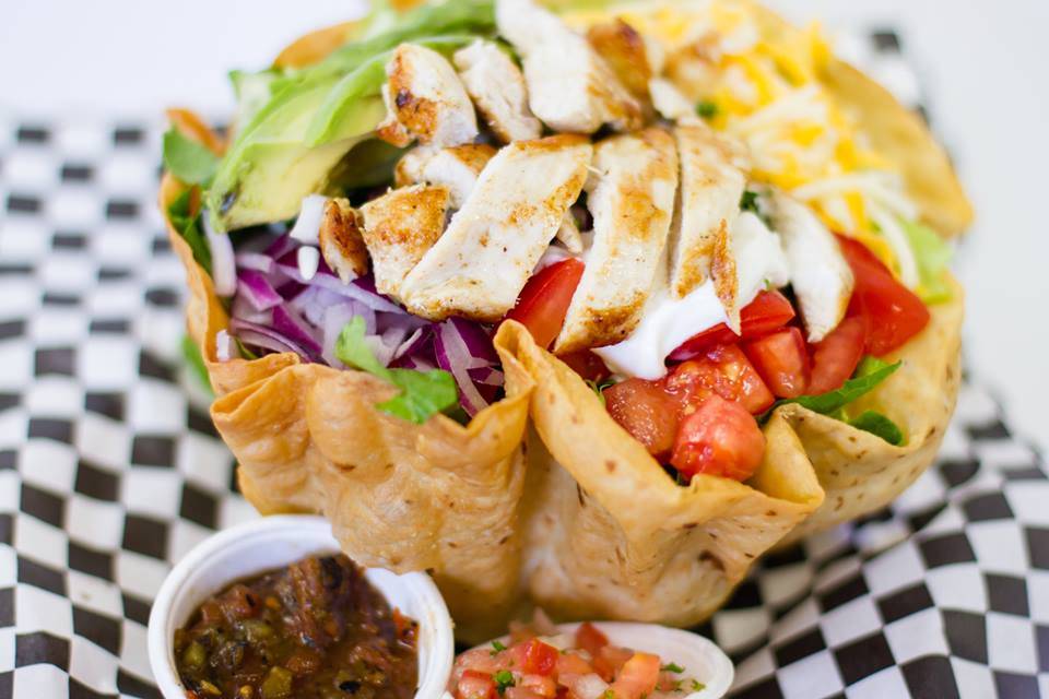 Perry’s Cafe and Beach Rentals - 1200 | cafe | 1200 Pacific Coast Hwy, Santa Monica, CA 90401, USA | 3104583975 OR +1 310-458-3975