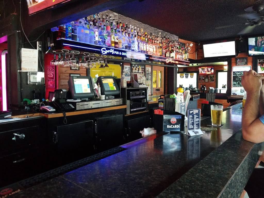 Sportz Pub and Grill | restaurant | N80W13003 W Fond Du Lac Ave, Menomonee Falls, WI 53051, USA | 2622534002 OR +1 262-253-4002