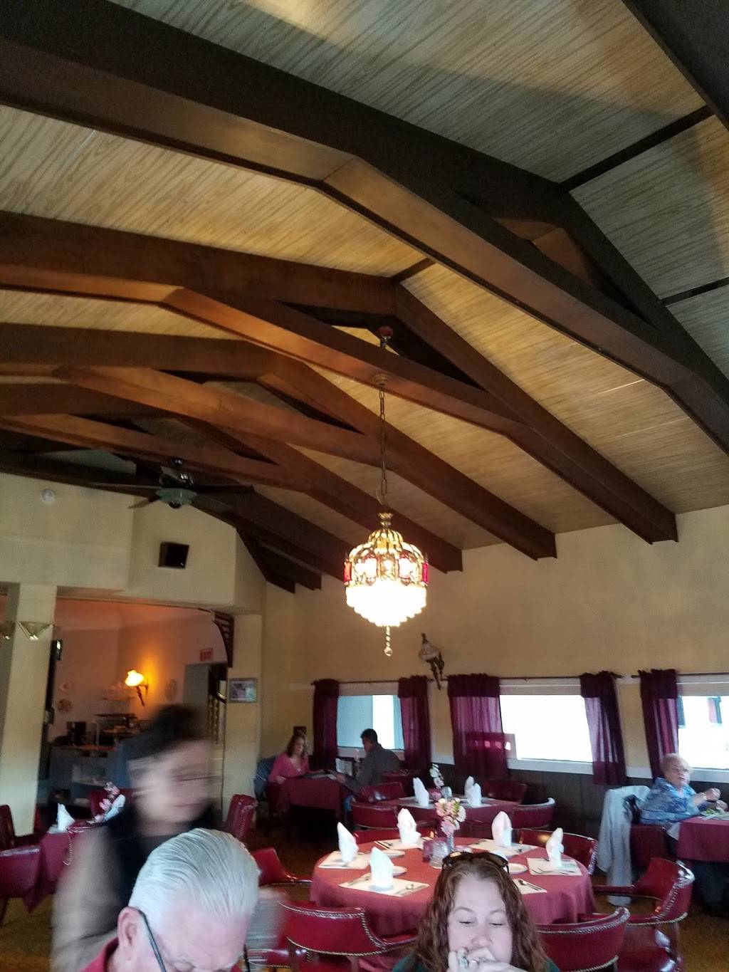 Valentinos Restaurant | restaurant | 119 Riverview Dr, Amsterdam, NY 12010, USA | 5188430592 OR +1 518-843-0592