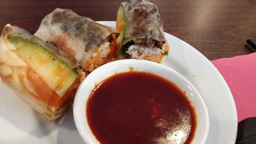 VStar Restaurant And Lounge | restaurant | 602 Merrimack St, Lowell, MA 01852, USA | 9784551101 OR +1 978-455-1101