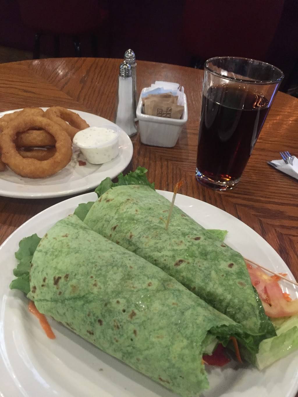 Leas Landing Restaurant & Lounge | restaurant | 6221 NE 82nd Ave, Portland, OR 97220, USA | 5032525151 OR +1 503-252-5151