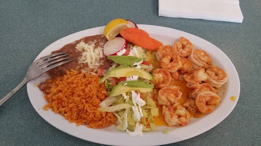 Tacos El Grullense | restaurant | 104 El Camino Real, Greenfield, CA 93927, USA | 8316745841 OR +1 831-674-5841