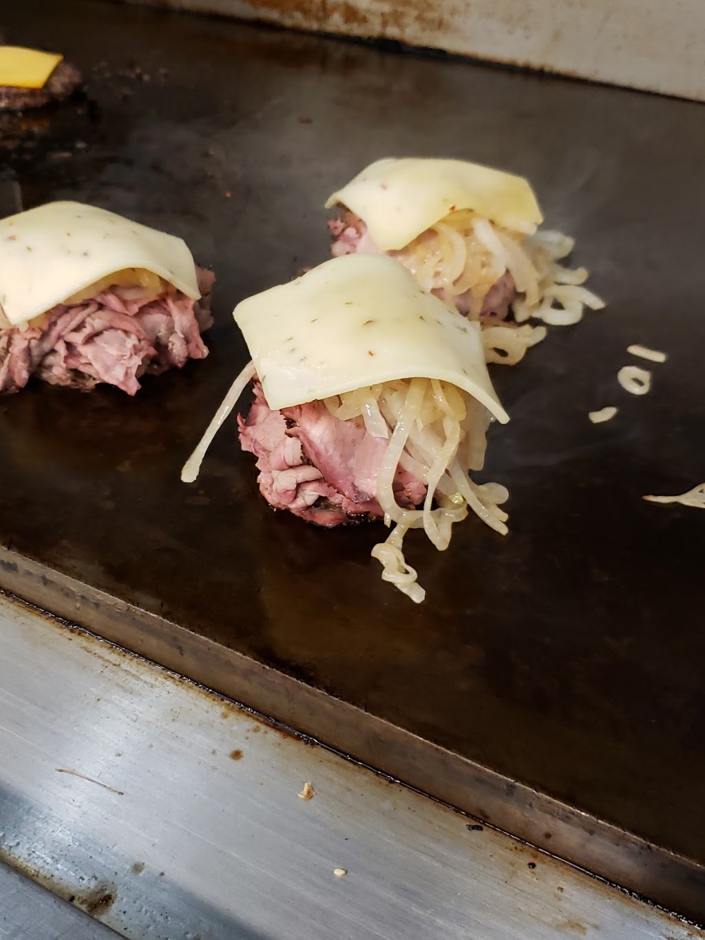 Hammer Cafe | restaurant | 2890 Horn Rapids Rd, Richland, WA 99354, USA | 5093720660 OR +1 509-372-0660