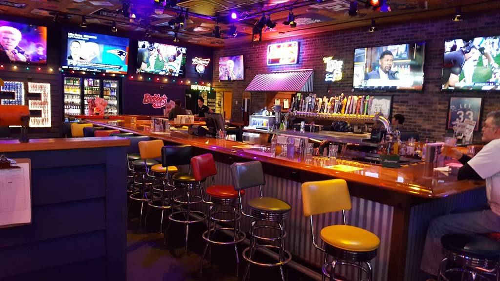 Bubbas 33 | restaurant | 2601 S N Jack Kultgen Expy, Waco, TX 76706, USA | 2547598001 OR +1 254-759-8001