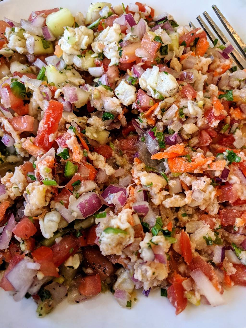 Las Tres Islas Marias | restaurant | 1111 N Fairfield Rd, Round Lake Beach, IL 60073, USA | 8477405120 OR +1 847-740-5120