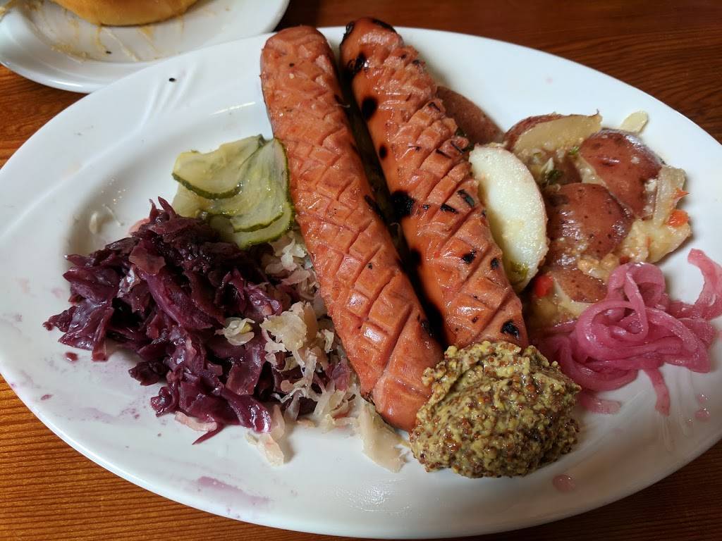 Vintage Restaurant | restaurant | 1110 Stone Hill Hwy, Hermann, MO 65041, USA | 5734863479 OR +1 573-486-3479