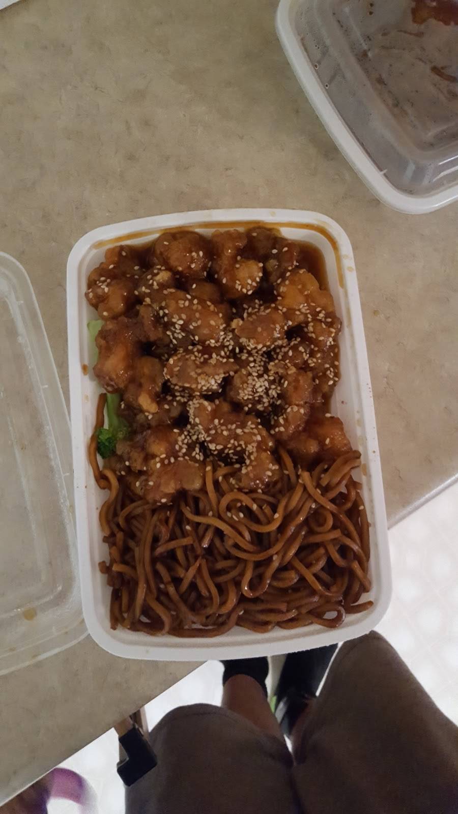 Great Wall | restaurant | 2129 General Booth Blvd, Virginia Beach, VA 23454, USA | 7574307582 OR +1 757-430-7582