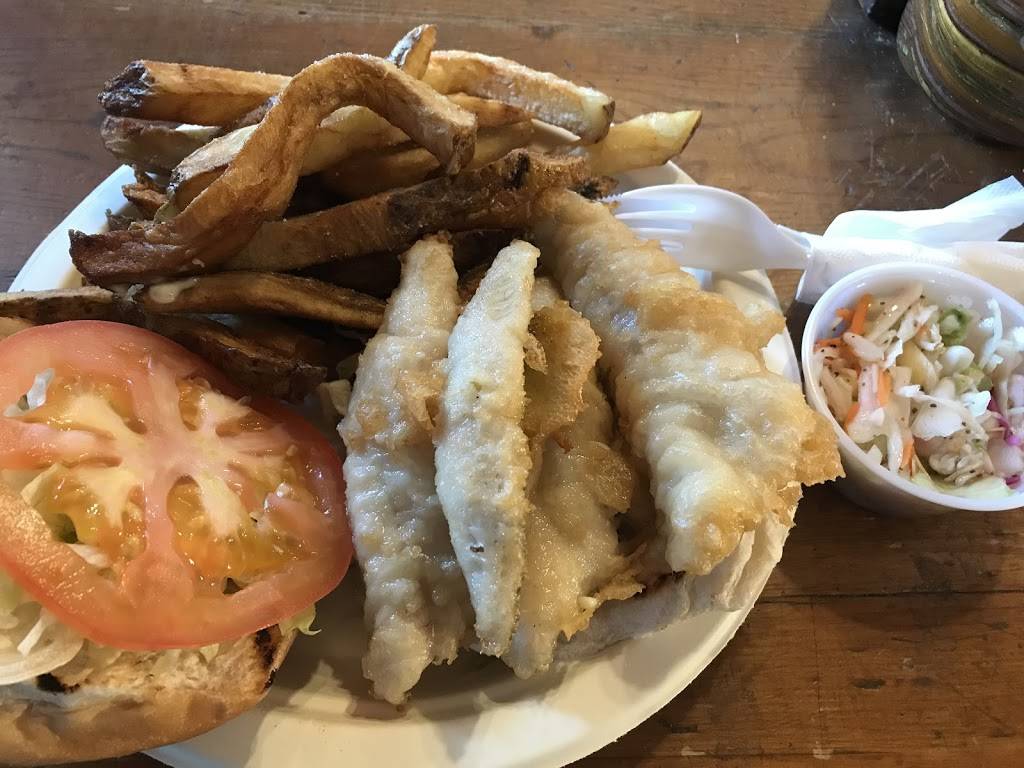 Big Joes Q | restaurant | 31.5 Robinson St, Port Burwell, ON N0J 1T0, Canada | 2262365146 OR +1 226-236-5146