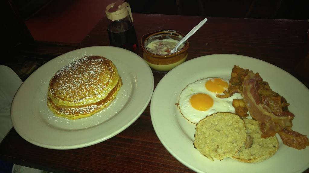 Georgetown Cafe | cafe | 21 S King St, Leesburg, VA 20175, USA | 7037775000 OR +1 703-777-5000