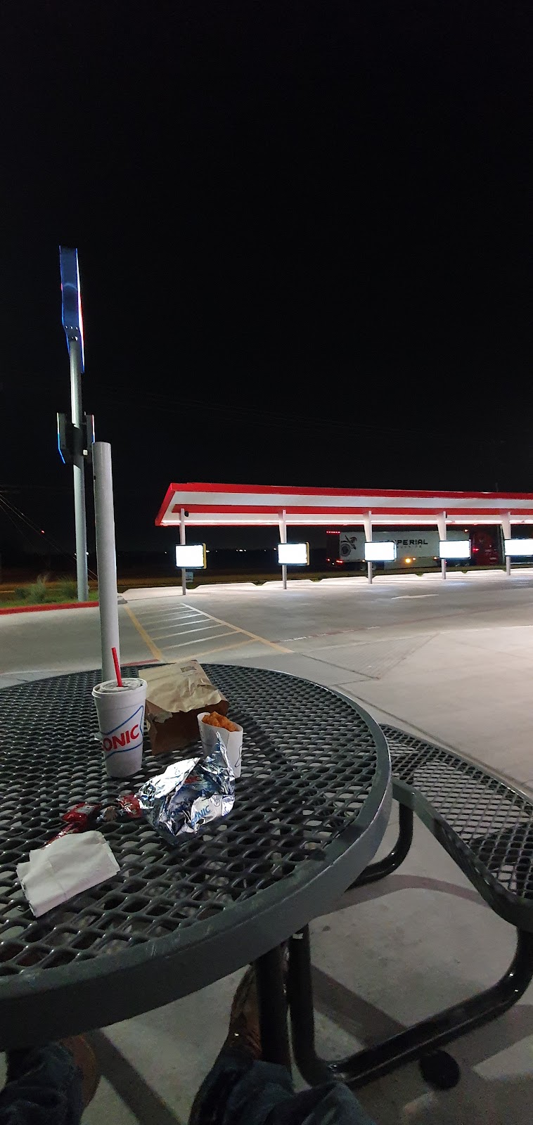 Sonic Drive-In | restaurant | 2010 W Las Milpas Rd, Pharr, TX 78577, USA | 9562585711 OR +1 956-258-5711