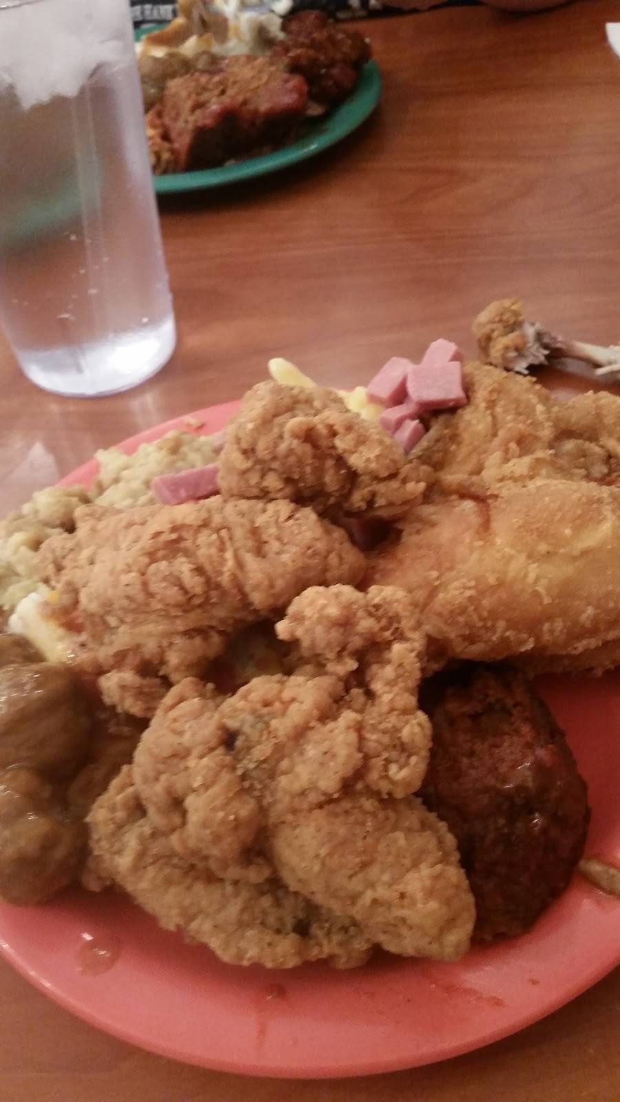 Ponderosa | restaurant | 3875 S High St, Columbus, OH 43207, USA | 6144917552 OR +1 614-491-7552