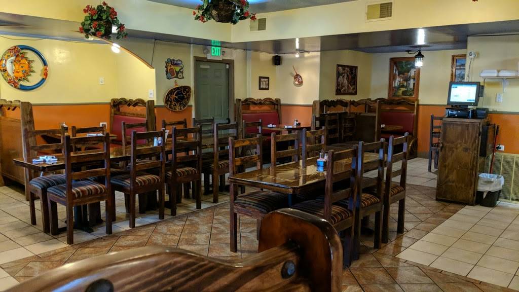 Azteca | restaurant | 605 Briggs St, Erie, CO 80516, USA | 3036580622 OR +1 303-658-0622