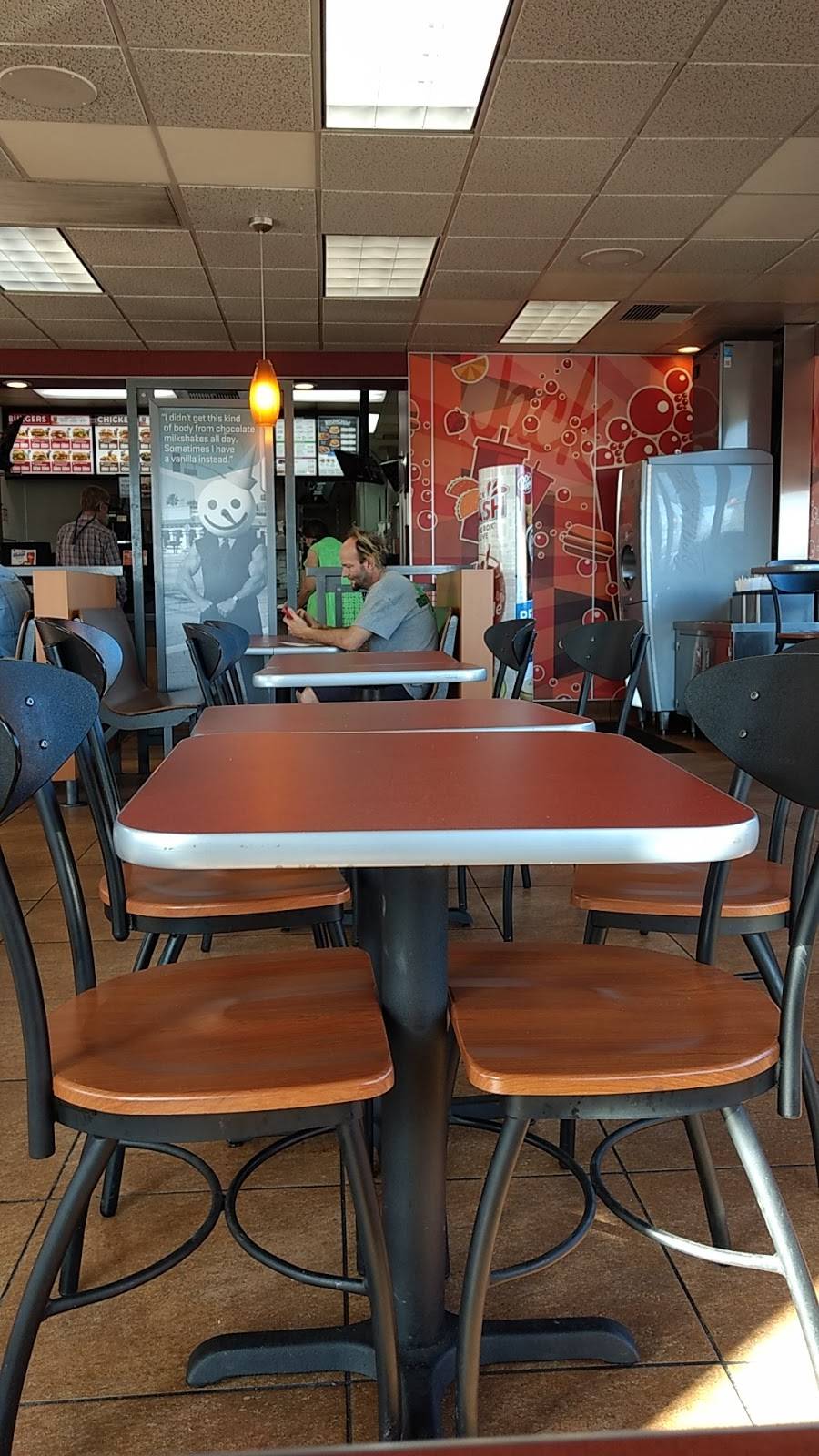 Jack in the Box | restaurant | 4085 Railroad Ave, Redding, CA 96001, USA | 5302443828 OR +1 530-244-3828