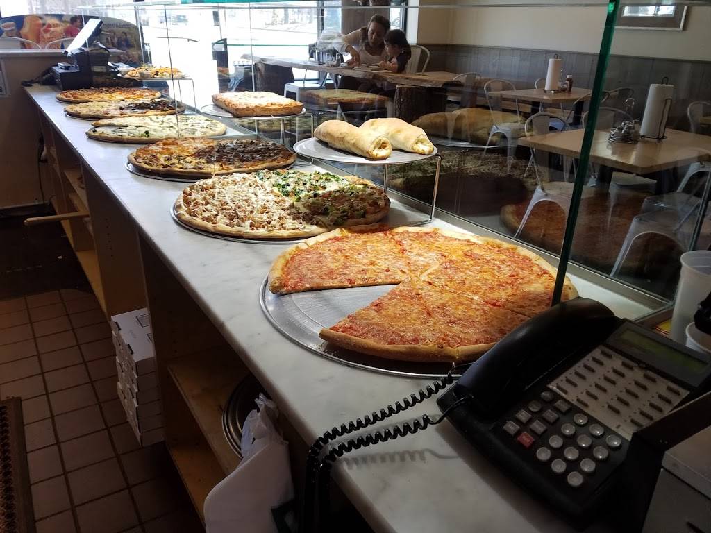 La Familia Of Vista | restaurant | 209 Oakridge Dr, South Salem, NY 10590, USA | 9145337732 OR +1 914-533-7732