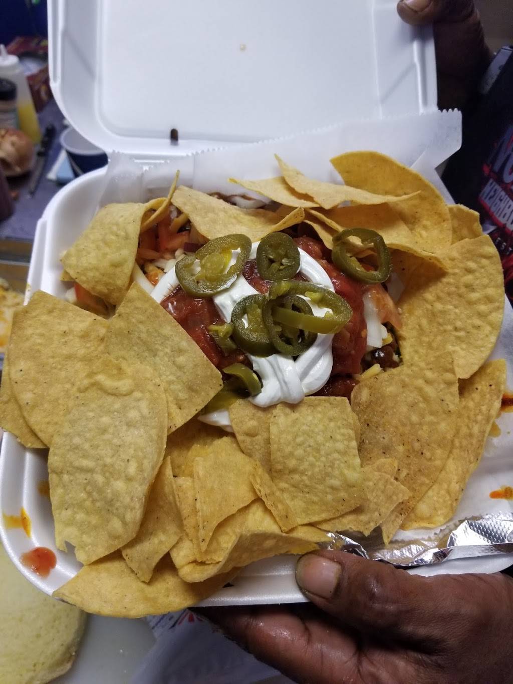 Normski’s Neighborhood Grill | restaurant | 3806 E 30th St, Indianapolis, IN 46218, USA | 3175420710 OR +1 317-542-0710