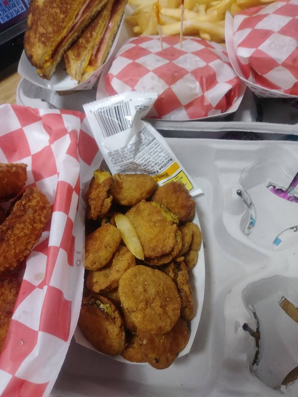 Family Bingo Center | restaurant | 641 W Crosstimbers Rd, Houston, TX 77018, USA | 7136924640 OR +1 713-692-4640