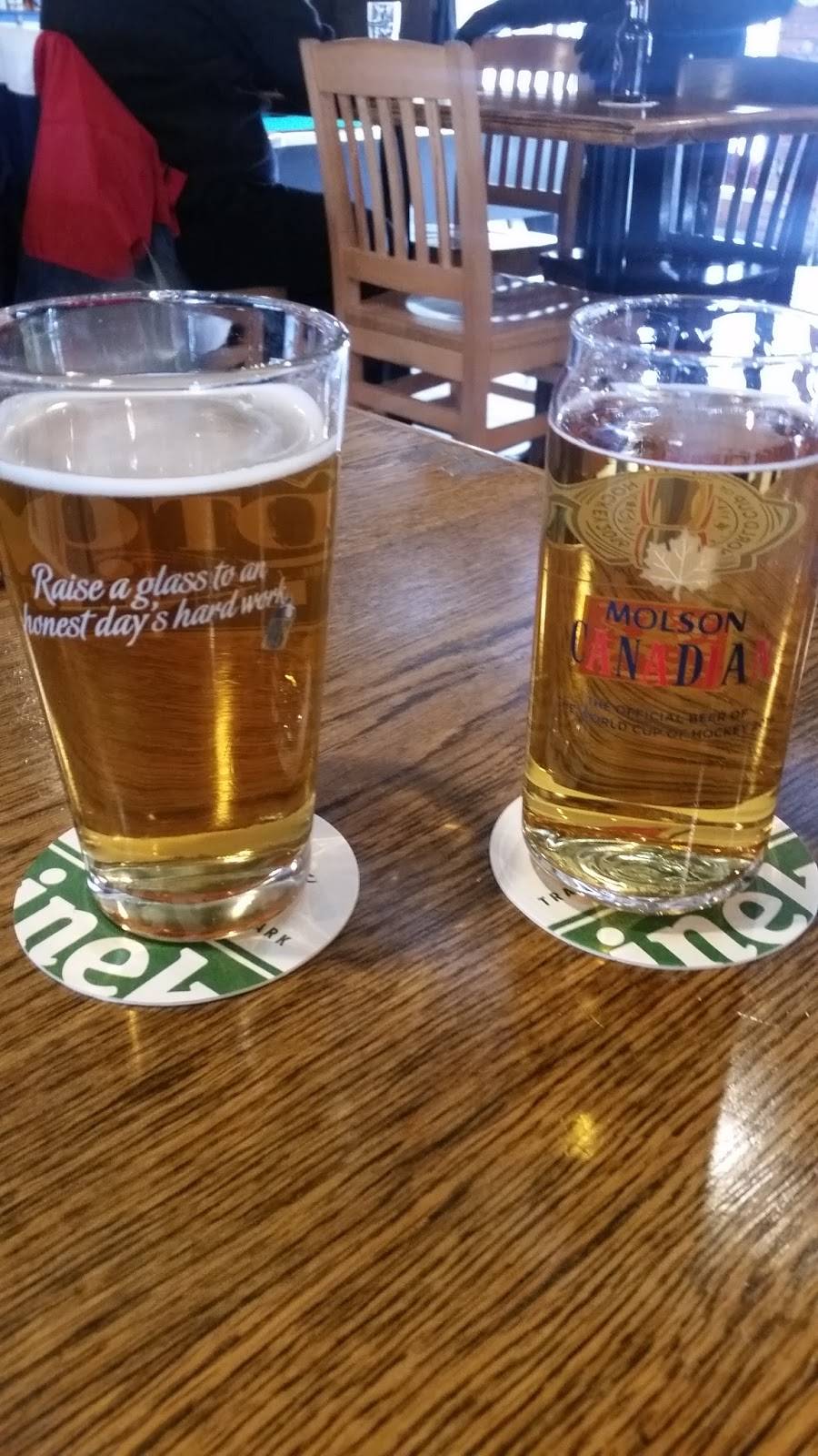 Players Sports Hub, Bar and Grill | restaurant | 1749 Dundas St, London, ON N5W 3E4, Canada | 5194521030 OR +1 519-452-1030