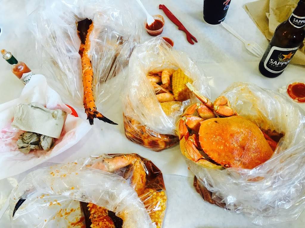 The Boiling Crab | restaurant | 6910 65th St #100, Sacramento, CA 95823, USA | 9163949166 OR +1 916-394-9166