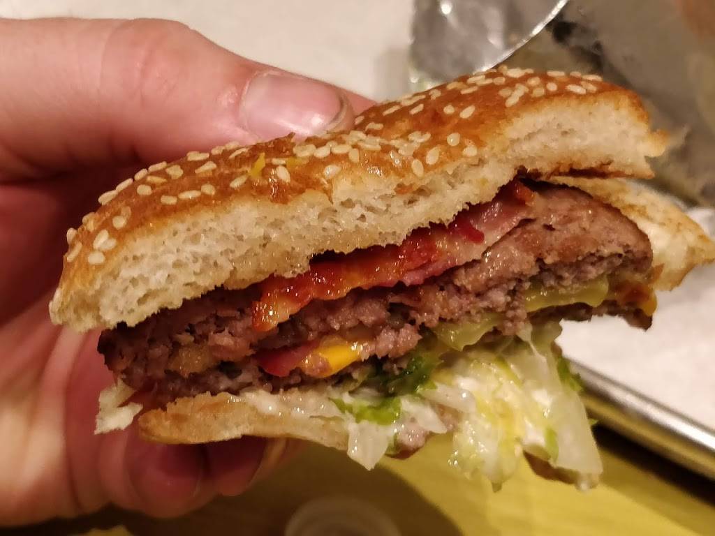 Hello Bistro - Monroeville | restaurant | 4100 William Penn Hwy, Monroeville, PA 15146, USA | 4123733200 OR +1 412-373-3200