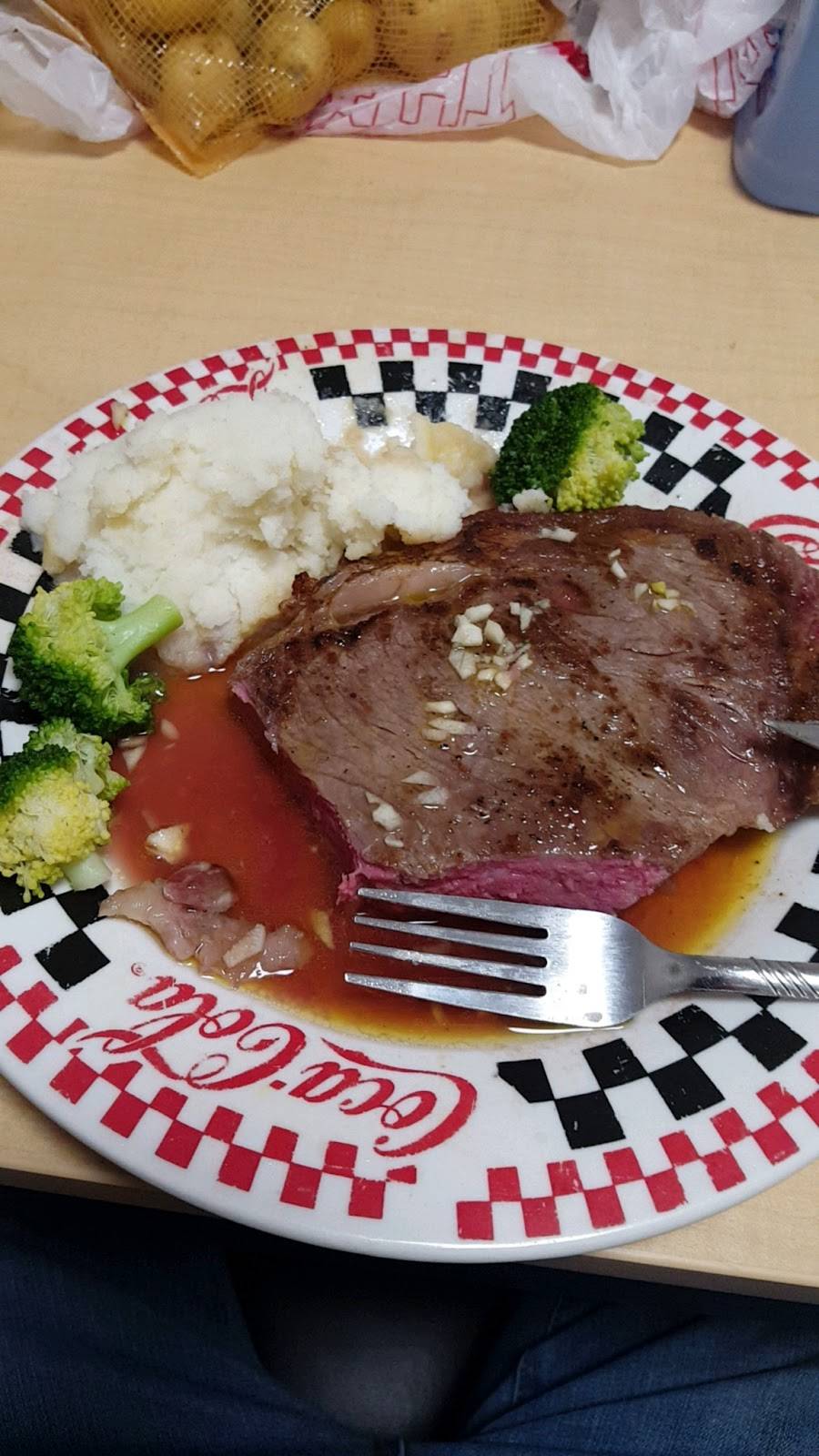 Wendys | restaurant | 1735 Bradford Ln, Normal, IL 61761, USA | 3098884101 OR +1 309-888-4101