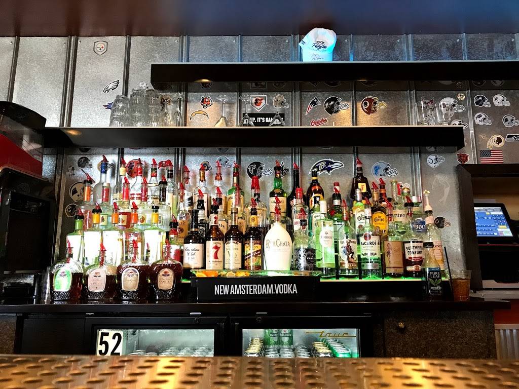 Signatures Bar & Grill | restaurant | 16701 Lakeview Rd NE, Flintstone, MD 21530, USA | 3017848400 OR +1 301-784-8400