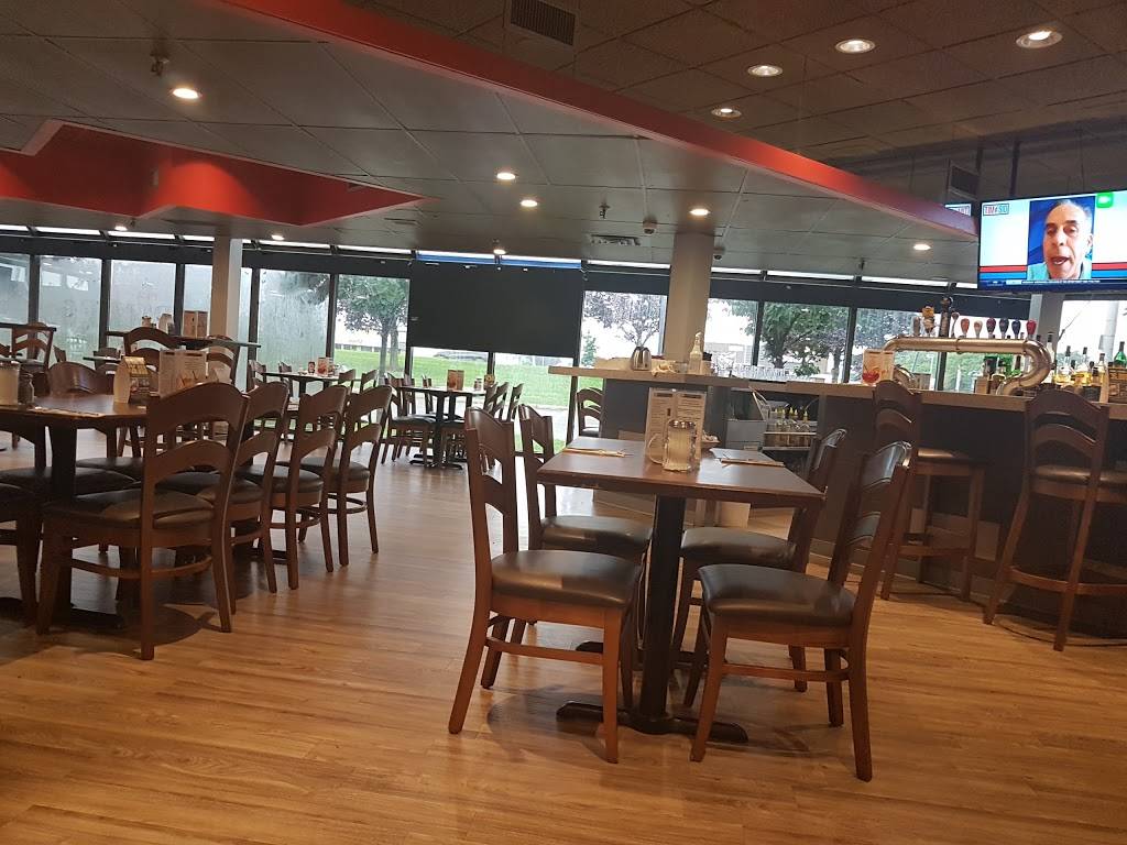 JCs Grillhouse | restaurant | 1500 Matheson Blvd, Mississauga, ON L4W 3Z4, Canada | 9052322200 OR +1 905-232-2200