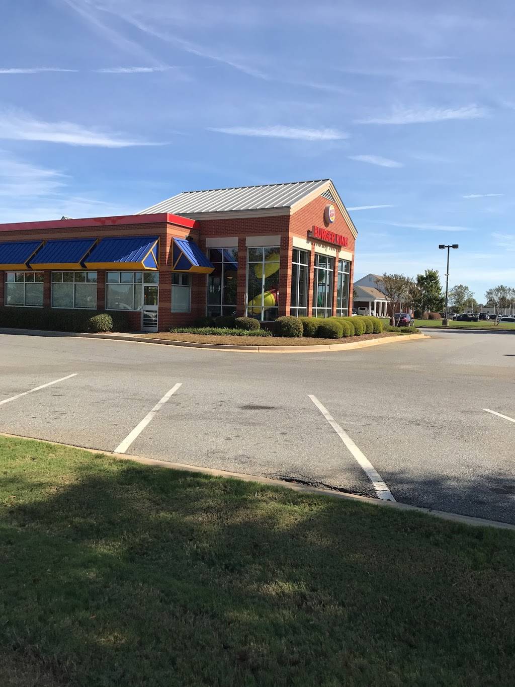Burger King | restaurant | 851 Warren Dr, Warner Robins, GA 31088, USA | 4782180071 OR +1 478-218-0071
