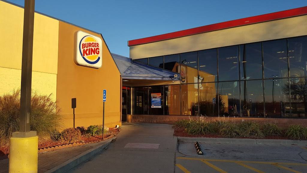 Burger King | restaurant | 2108 Pratt Ave, Bellevue, NE 68123, USA | 4026820437 OR +1 402-682-0437