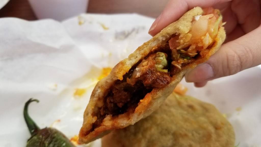 Taqueria Monterrey | restaurant | 111 E University Dr ste 102, Denton, TX 76201, USA | 9404428142 OR +1 940-442-8142