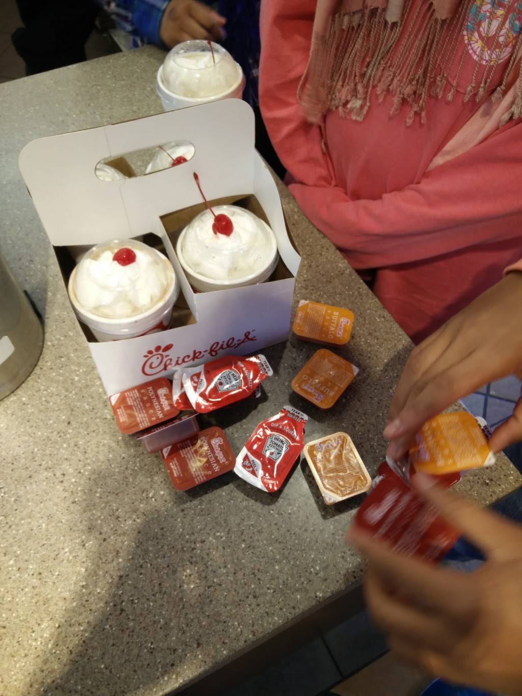 Chick-fil-A | restaurant | 408 Constant Friendship Blvd, Abingdon, MD 21009, USA | 4105693153 OR +1 410-569-3153