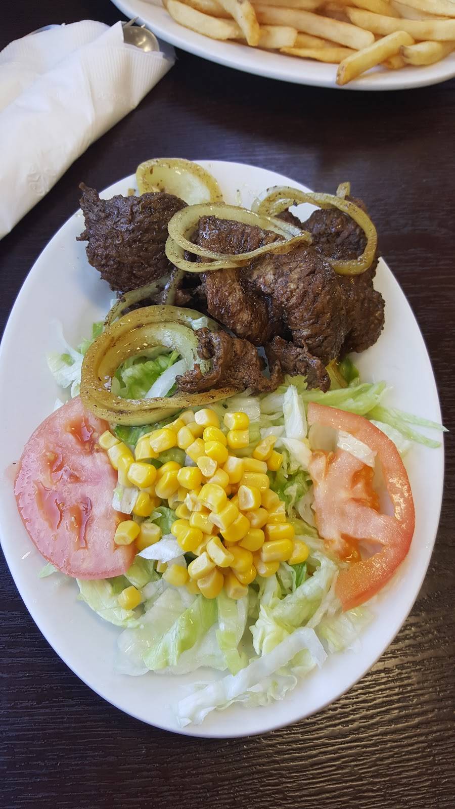 Bonao Restaurant | restaurant | 339 Oak St, Perth Amboy, NJ 08861, USA | 7324426490 OR +1 732-442-6490