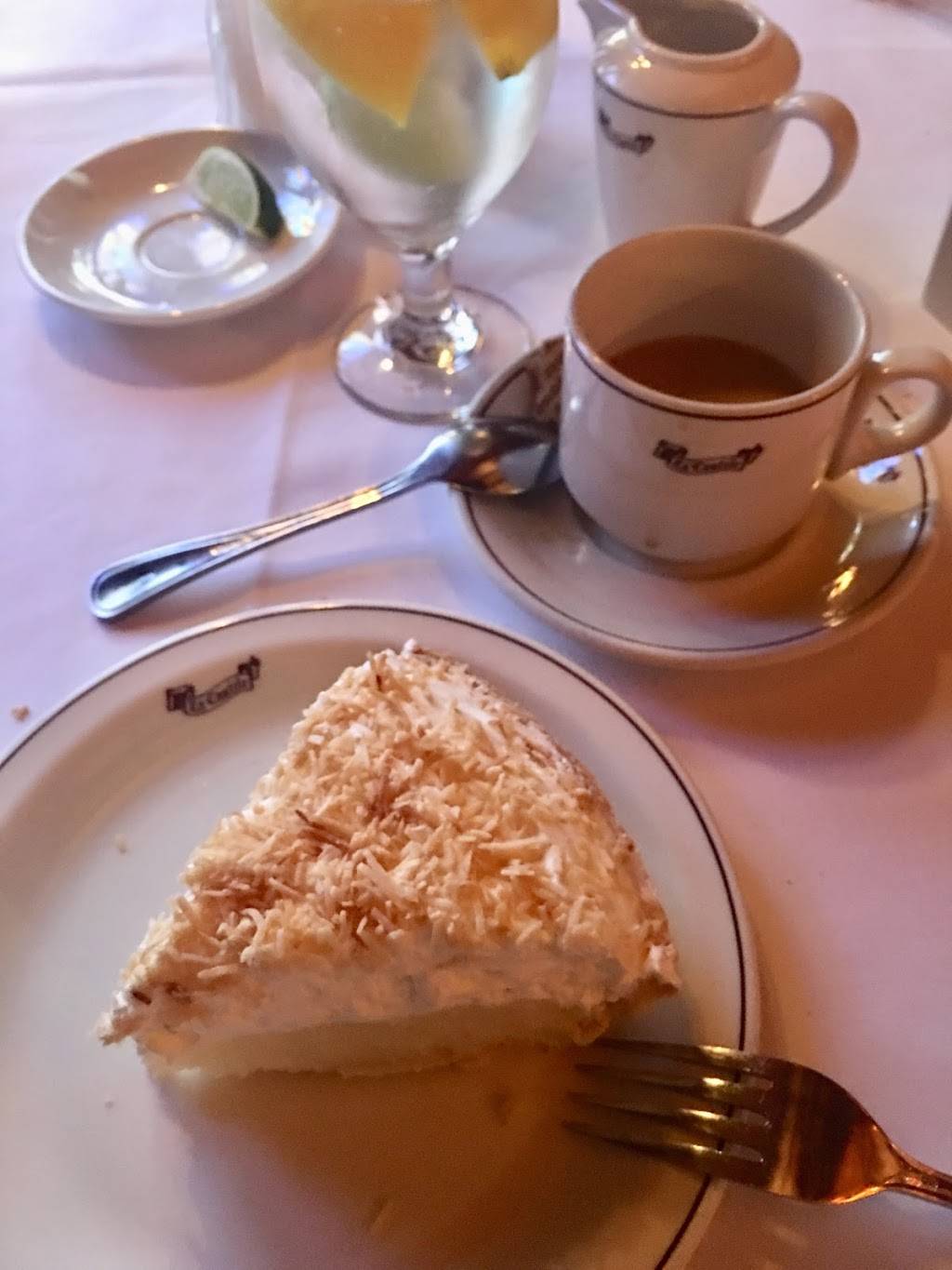 La Castile | restaurant | 2179 Dundas St E, Mississauga, ON L4X 1M3, Canada | 9056251137 OR +1 905-625-1137