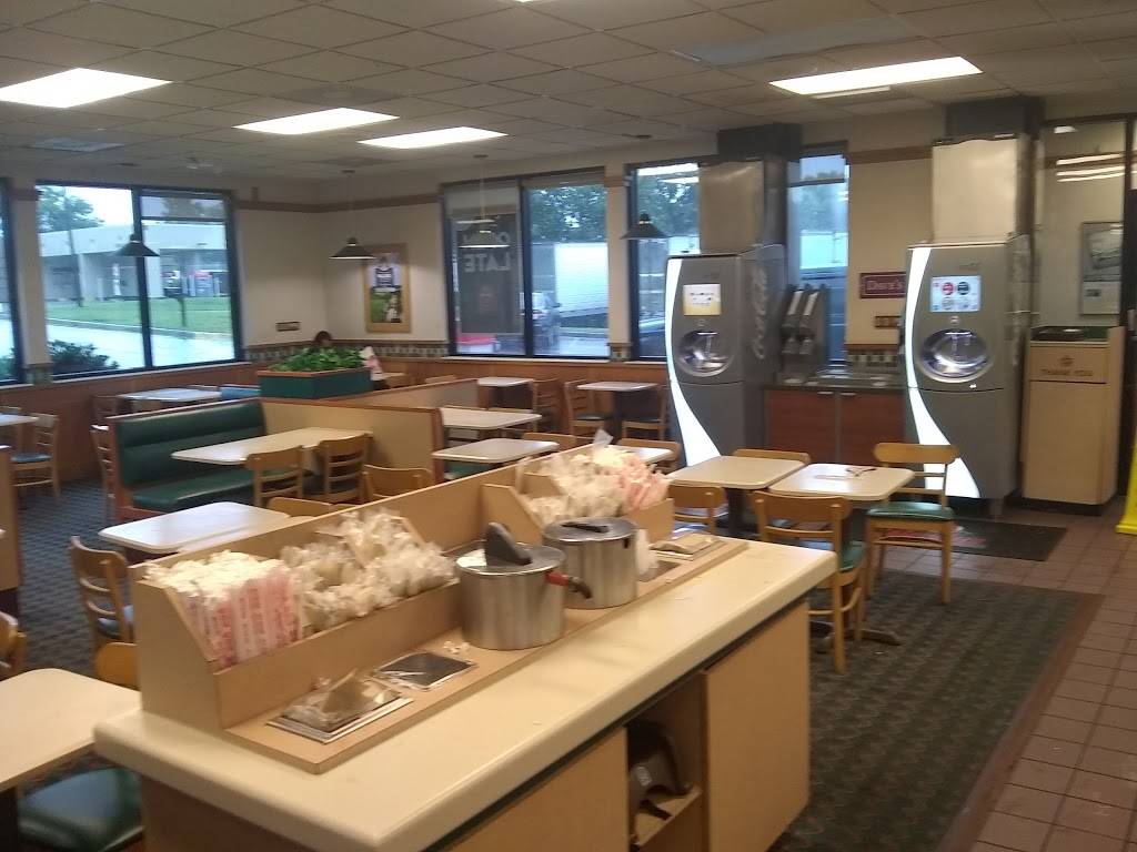 Wendys | restaurant | 5965 Bakers Ferry Rd SW, Atlanta, GA 30336, USA | 4043495611 OR +1 404-349-5611