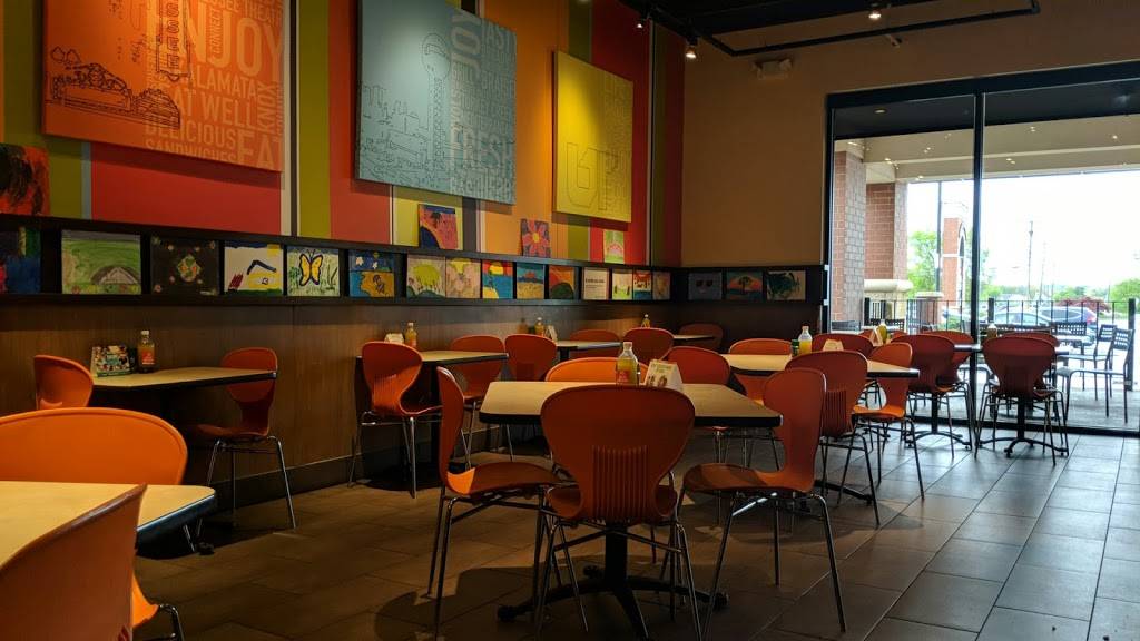 Zoës Kitchen | restaurant | 6638 Kingston Pike, Knoxville, TN 37919, USA | 8654502412 OR +1 865-450-2412